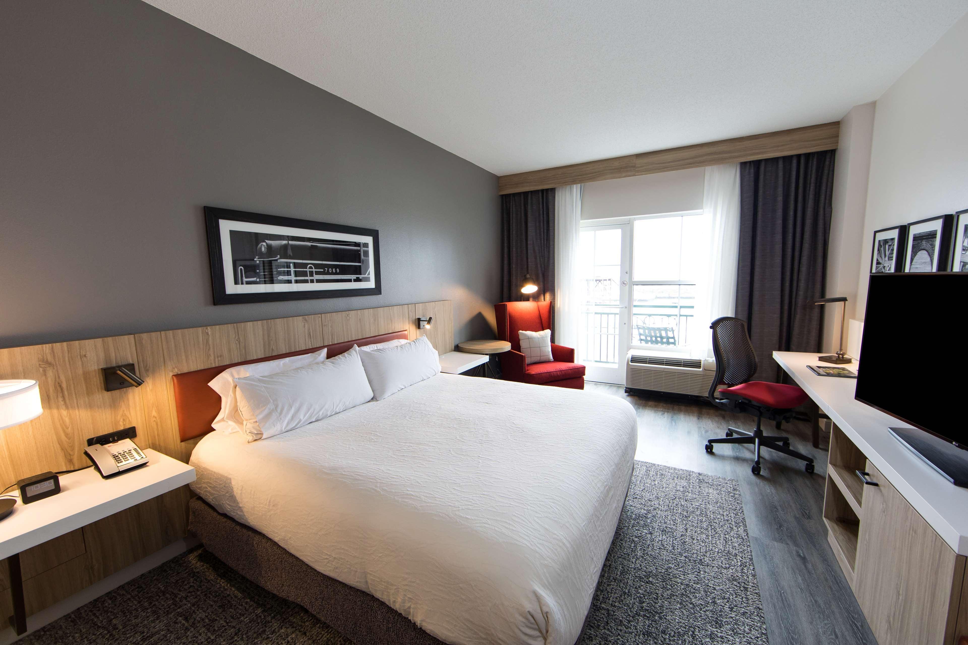 Hilton Garden Inn Savannah Historic District Екстер'єр фото