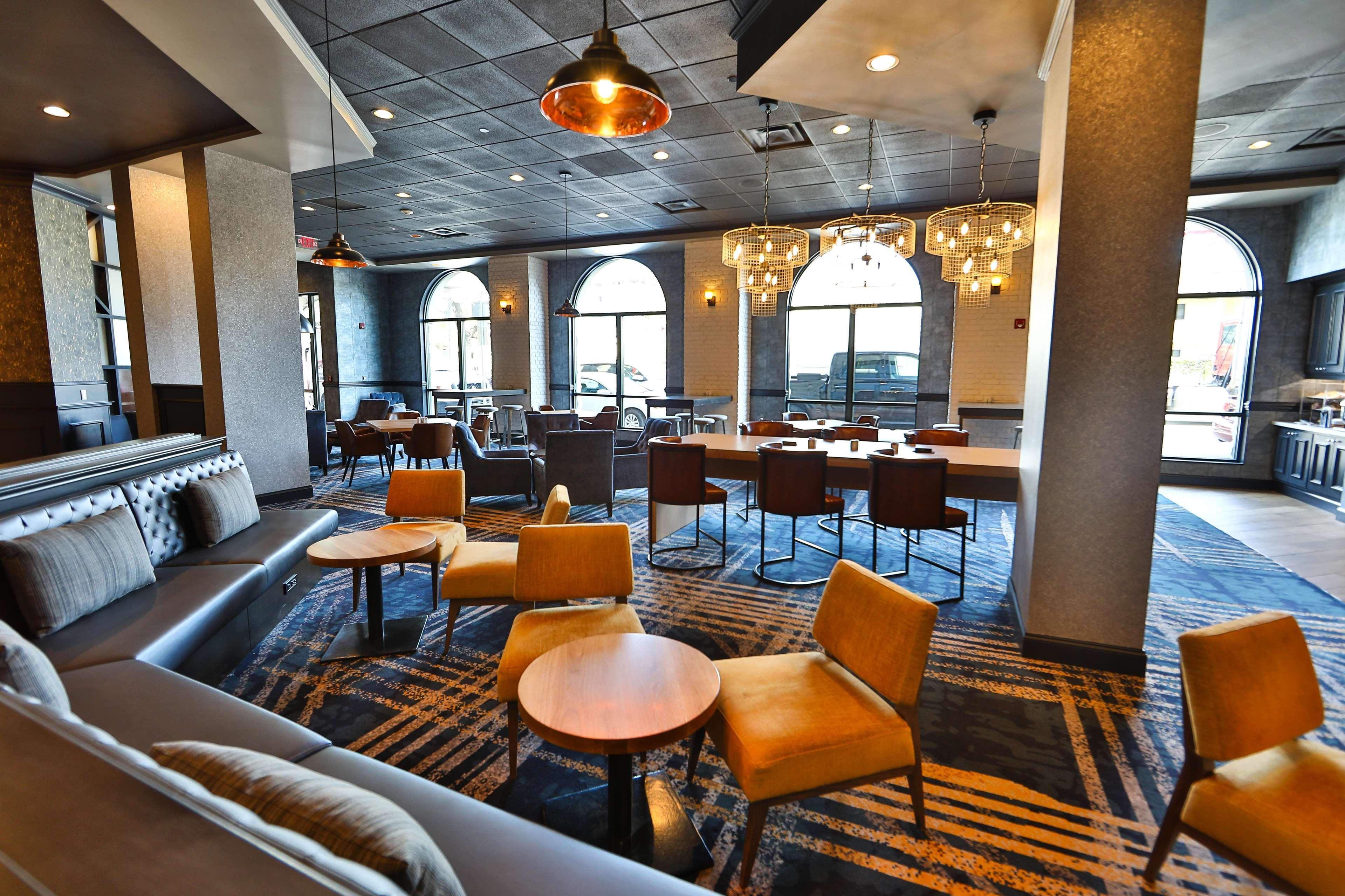 Hilton Garden Inn Savannah Historic District Екстер'єр фото