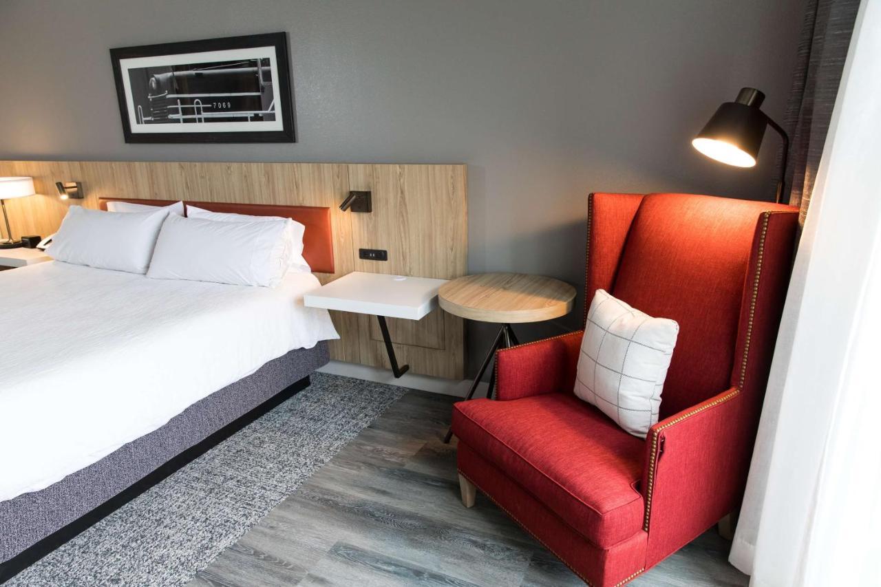 Hilton Garden Inn Savannah Historic District Екстер'єр фото