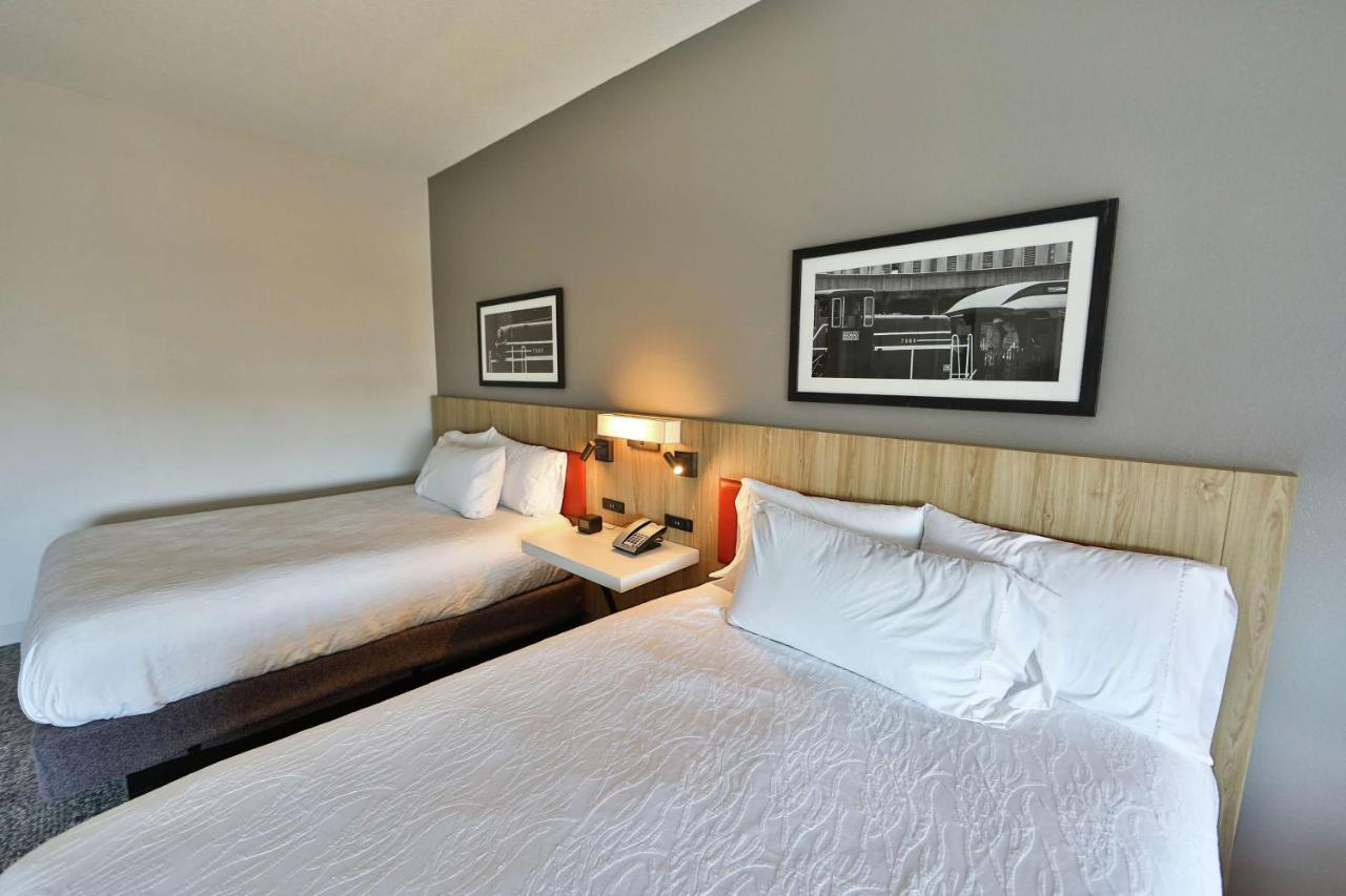 Hilton Garden Inn Savannah Historic District Екстер'єр фото