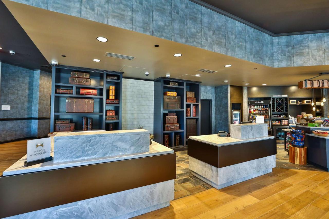 Hilton Garden Inn Savannah Historic District Екстер'єр фото